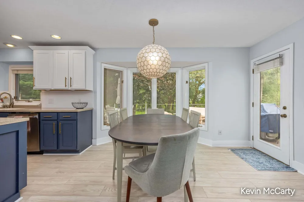 2507 Ridgecroft Avenue SE Grand Rapids City, MI 49546