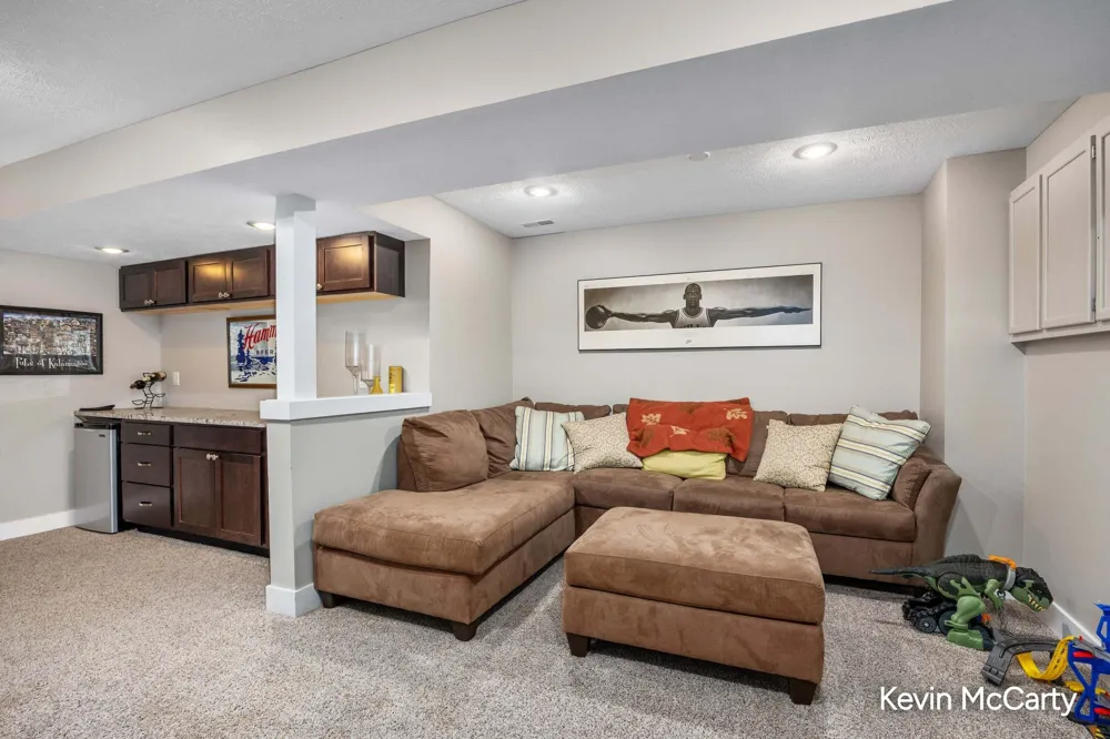 2507 Ridgecroft Avenue SE Grand Rapids City, MI 49546