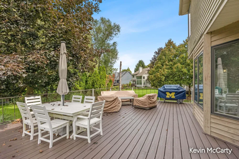 2507 Ridgecroft Avenue SE Grand Rapids City, MI 49546