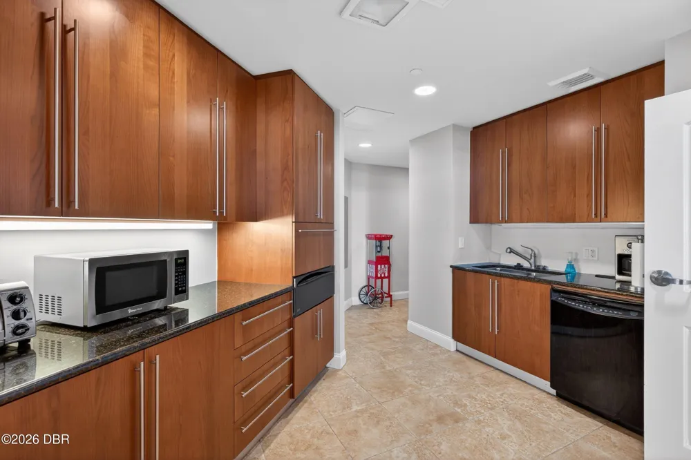 3703 S Atlantic Avenue #1107 Daytona Beach Shores, FL 32118