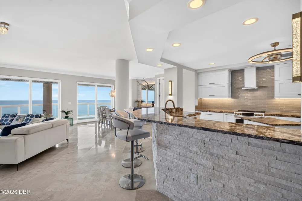 3703 S Atlantic Avenue #1107 Daytona Beach Shores, FL 32118