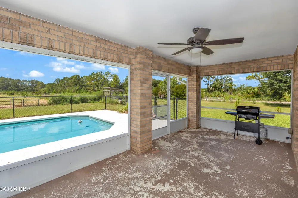 1005 Whispering Creek Way Osteen, FL 32764