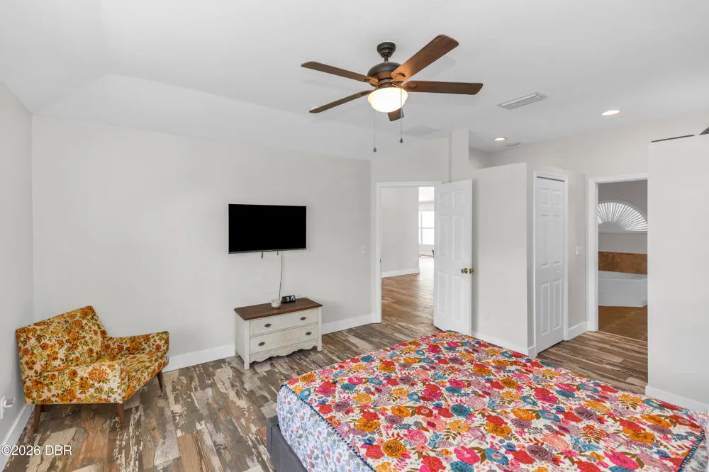 1005 Whispering Creek Way Osteen, FL 32764