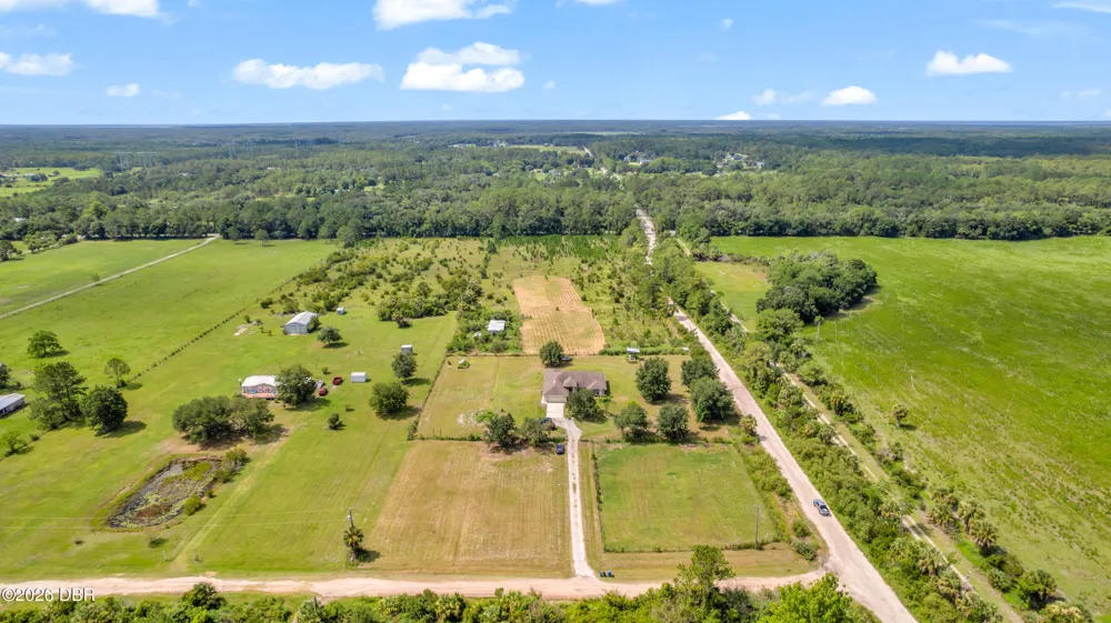 1005 Whispering Creek Way Osteen, FL 32764