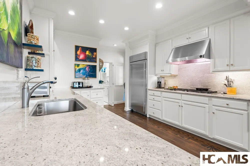592 Whiteside Mountain Road Highlands, NC 28741