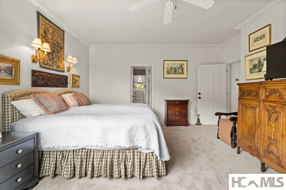 592 Whiteside Mountain Road Highlands, NC 28741