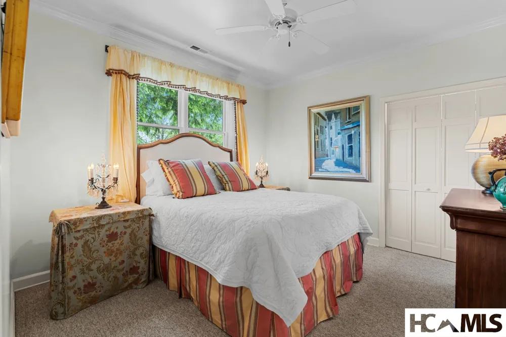 592 Whiteside Mountain Road Highlands, NC 28741