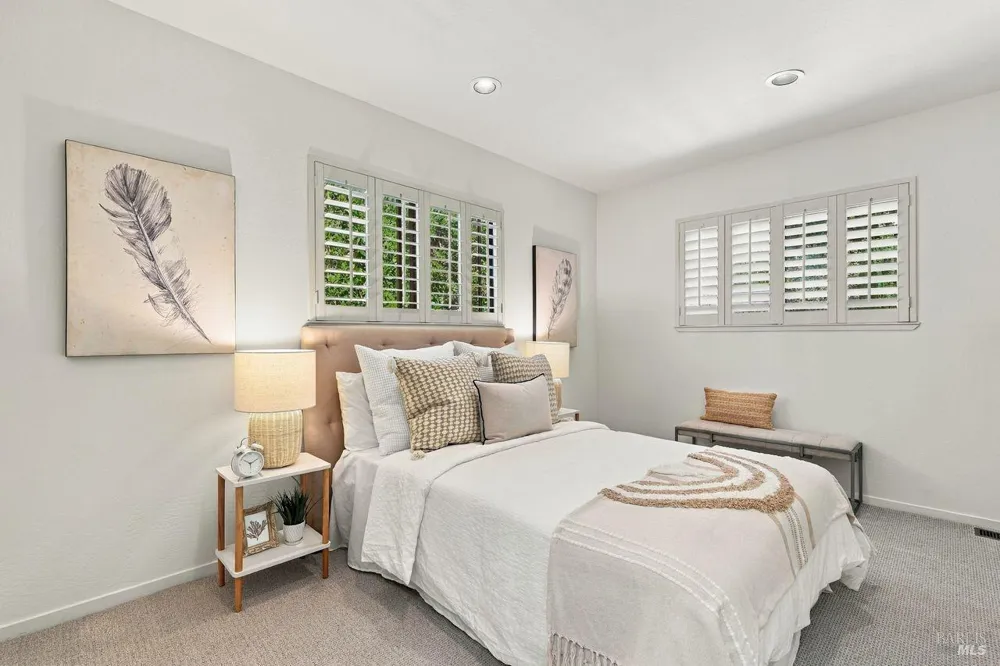 54 Rutherford Avenue San Anselmo, CA 94960