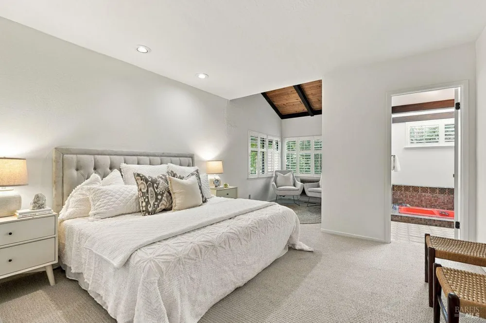 54 Rutherford Avenue San Anselmo, CA 94960
