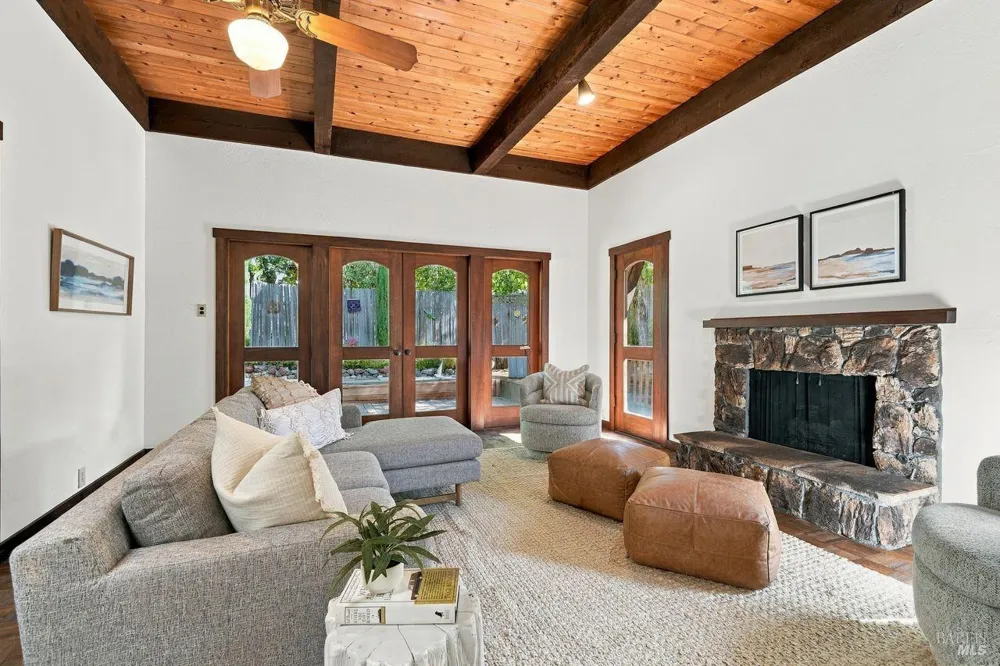 54 Rutherford Avenue San Anselmo, CA 94960