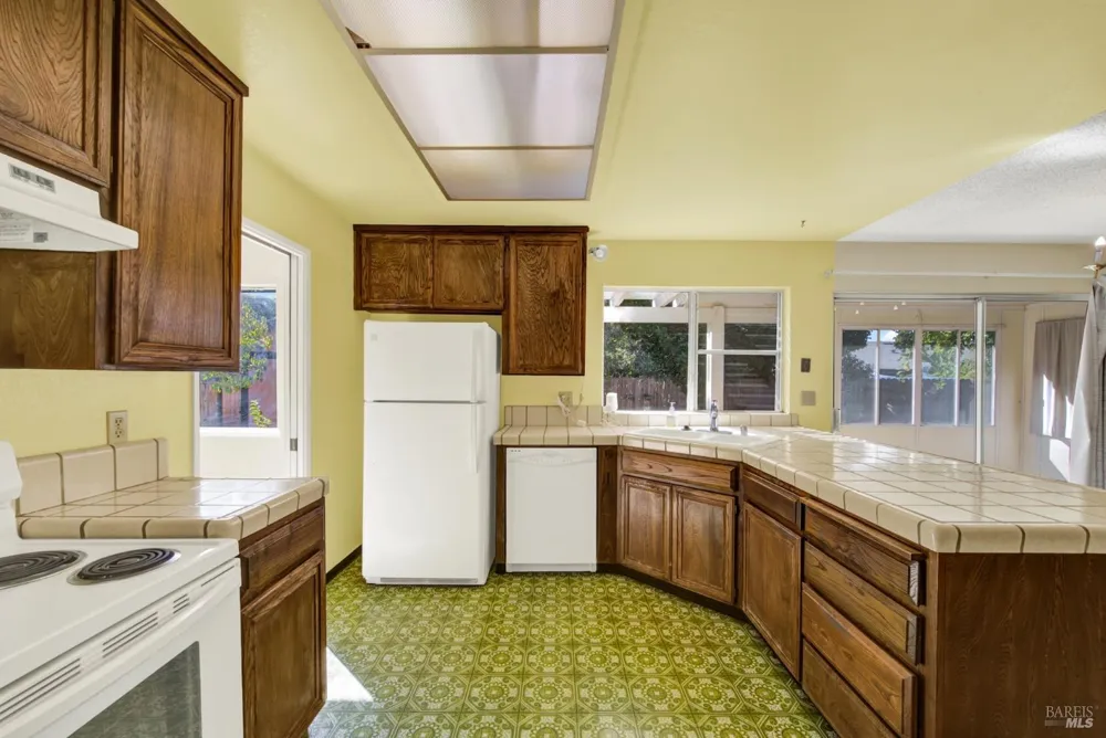 1115 Pintail Drive Suisun City, CA 94585