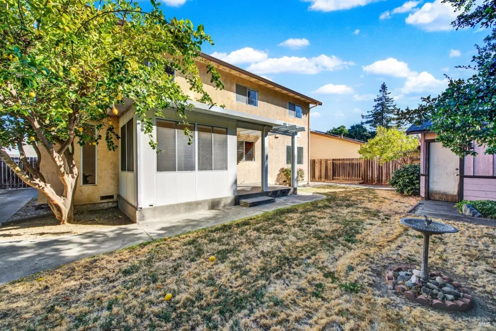 1115 Pintail Drive Suisun City, CA 94585