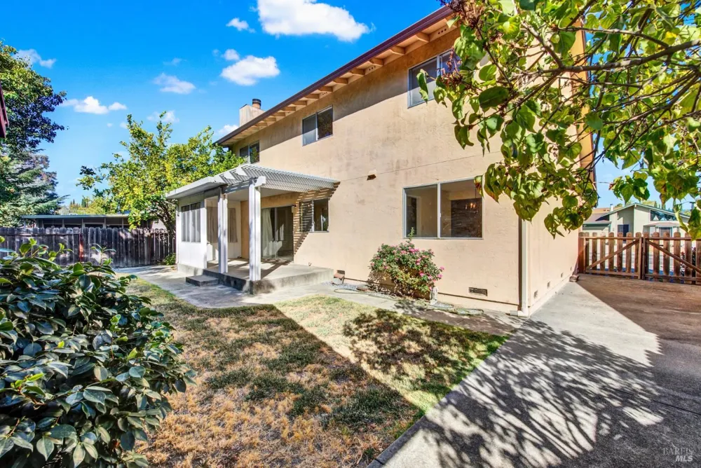 1115 Pintail Drive Suisun City, CA 94585