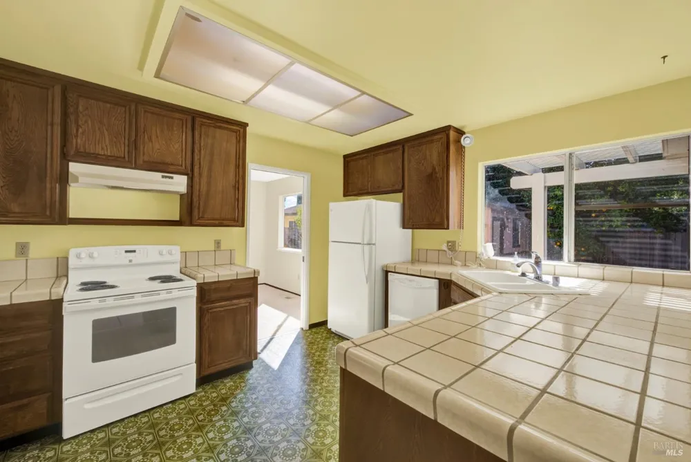 1115 Pintail Drive Suisun City, CA 94585