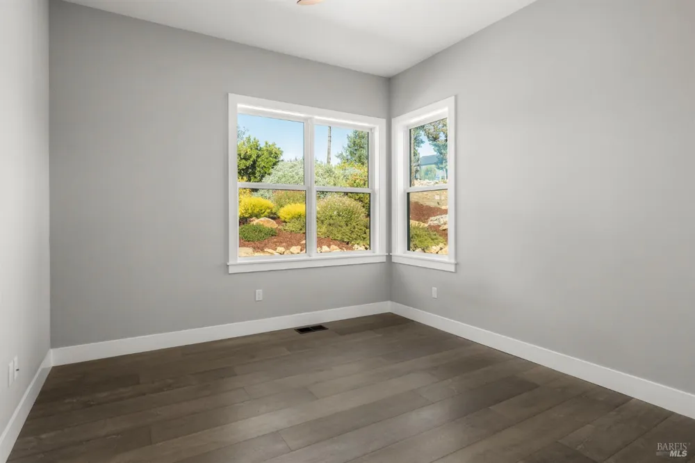 2835 Bardy Road Santa Rosa, CA 95404