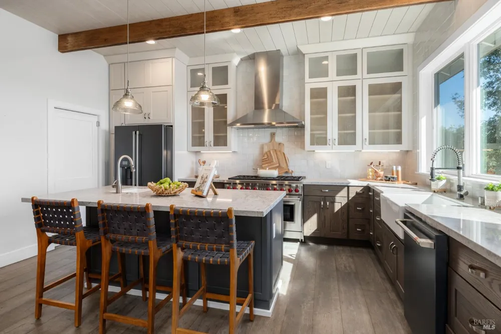2835 Bardy Road Santa Rosa, CA 95404