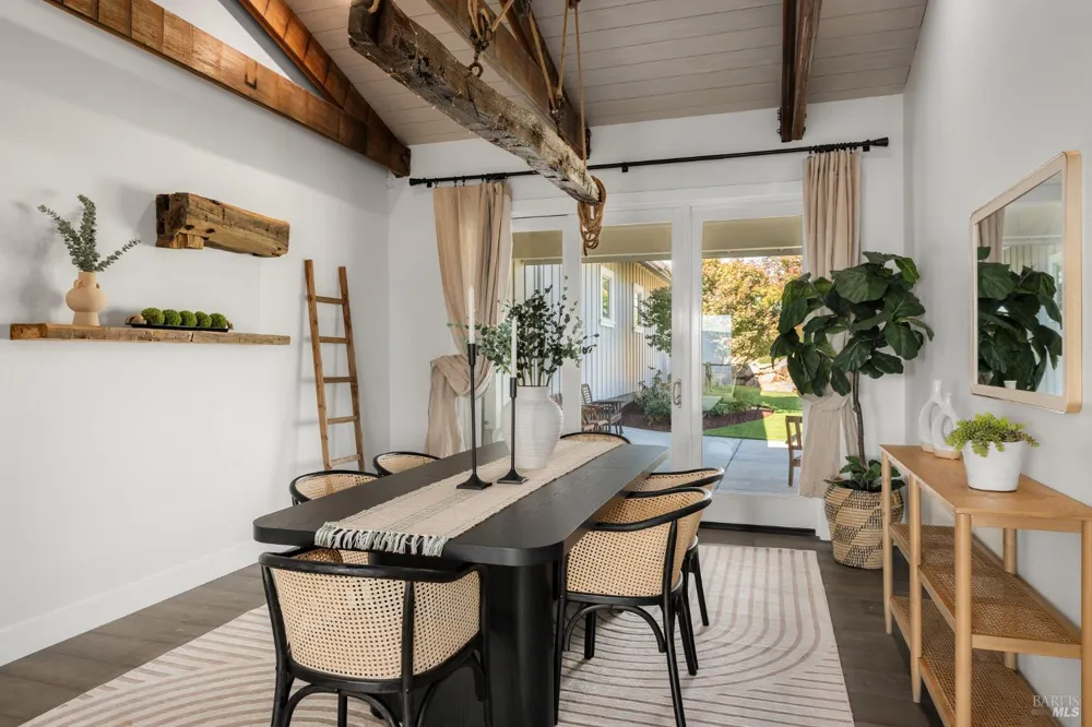 2835 Bardy Road Santa Rosa, CA 95404
