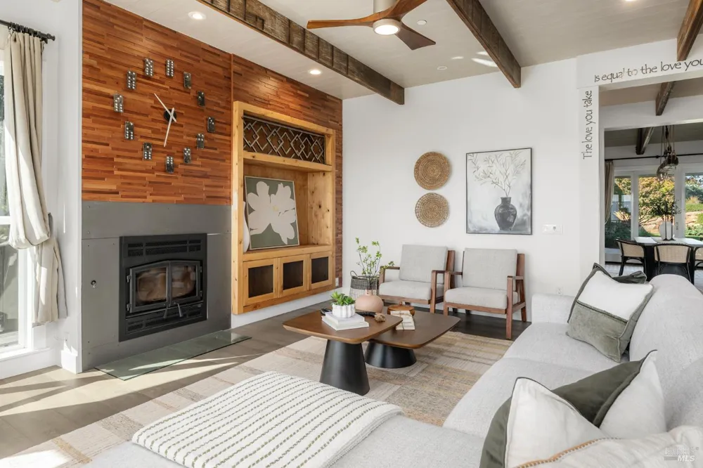 2835 Bardy Road Santa Rosa, CA 95404