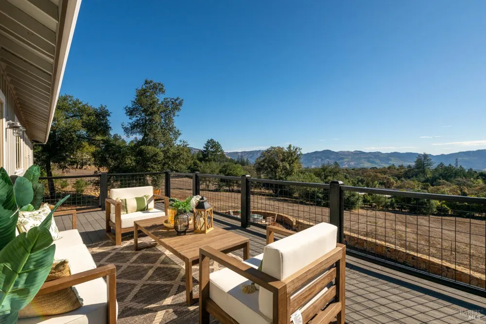 2835 Bardy Road Santa Rosa, CA 95404