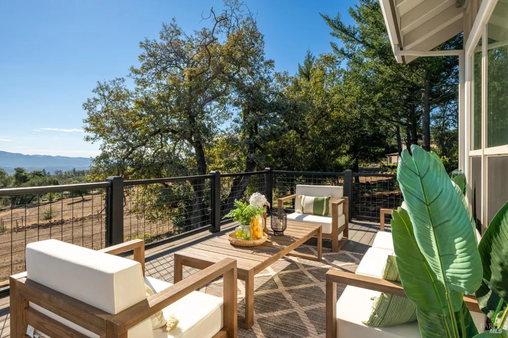 2835 Bardy Road Santa Rosa, CA 95404