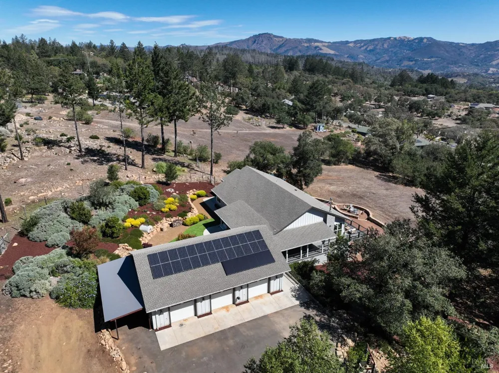 2835 Bardy Road Santa Rosa, CA 95404