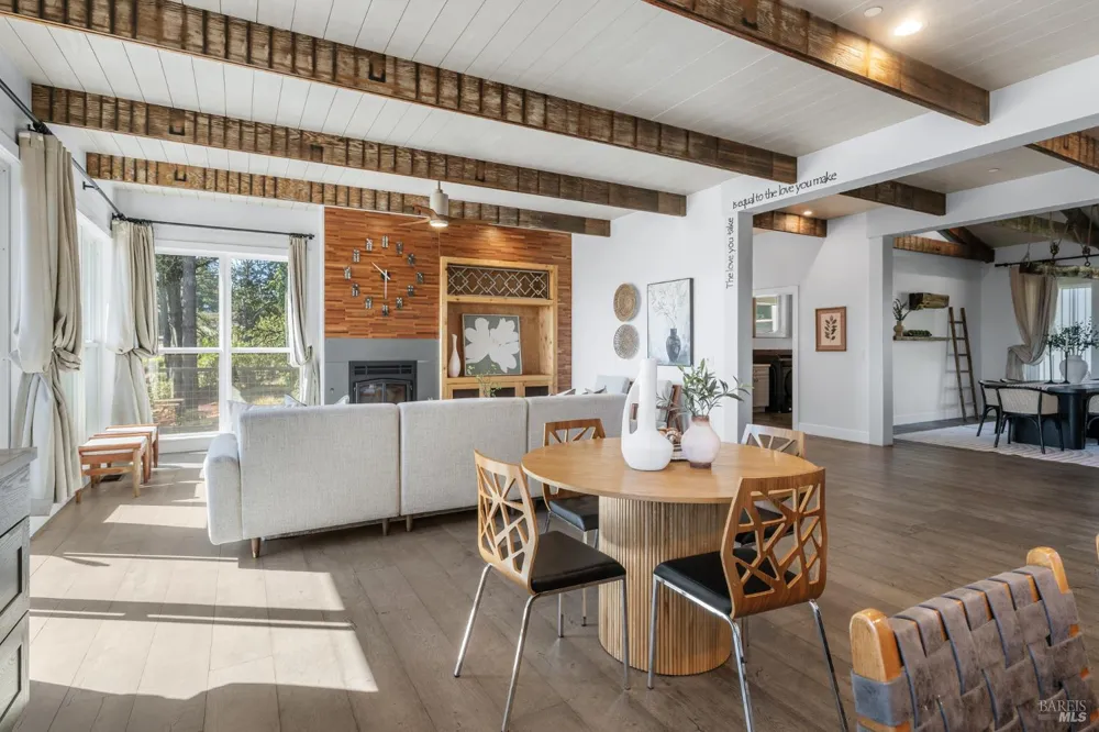 2835 Bardy Road Santa Rosa, CA 95404