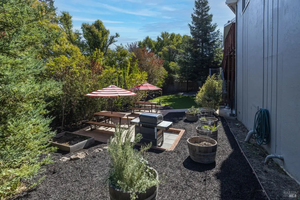 408 Keller Street Petaluma, CA 94952