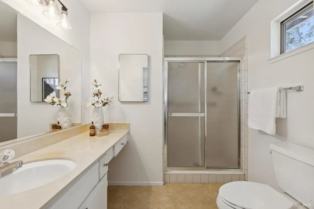 173 Temelec Circle Sonoma, CA 95476