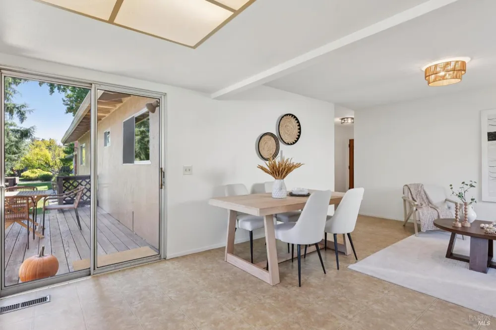 173 Temelec Circle Sonoma, CA 95476