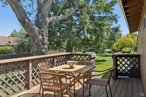 173 Temelec Circle
