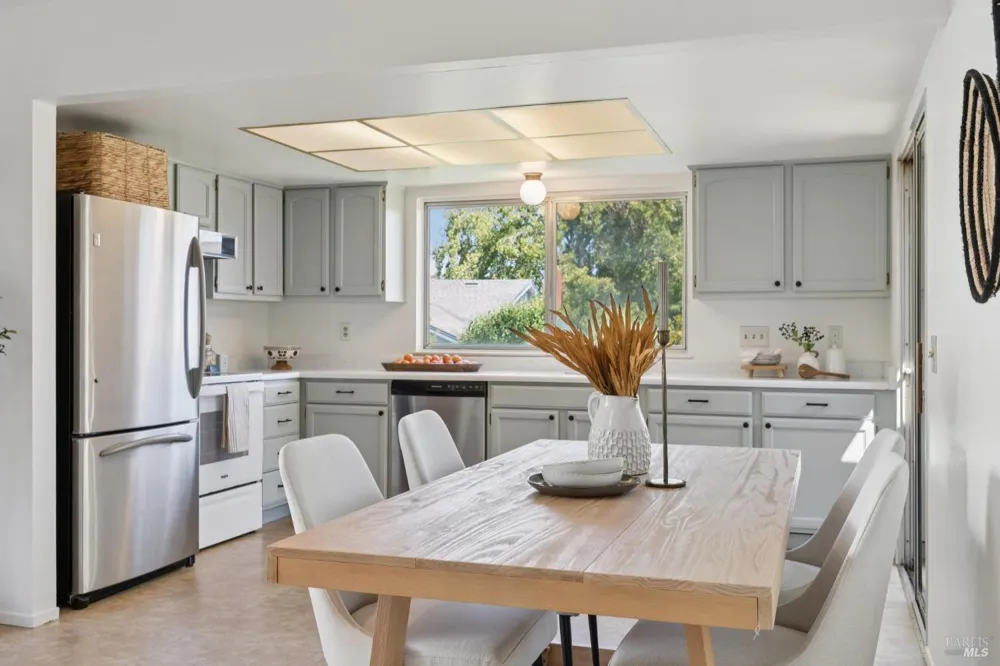 173 Temelec Circle Sonoma, CA 95476