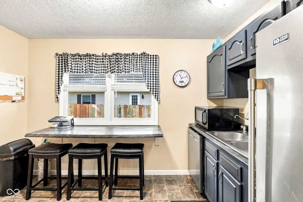212 Olive Court Rockville, IN 47872