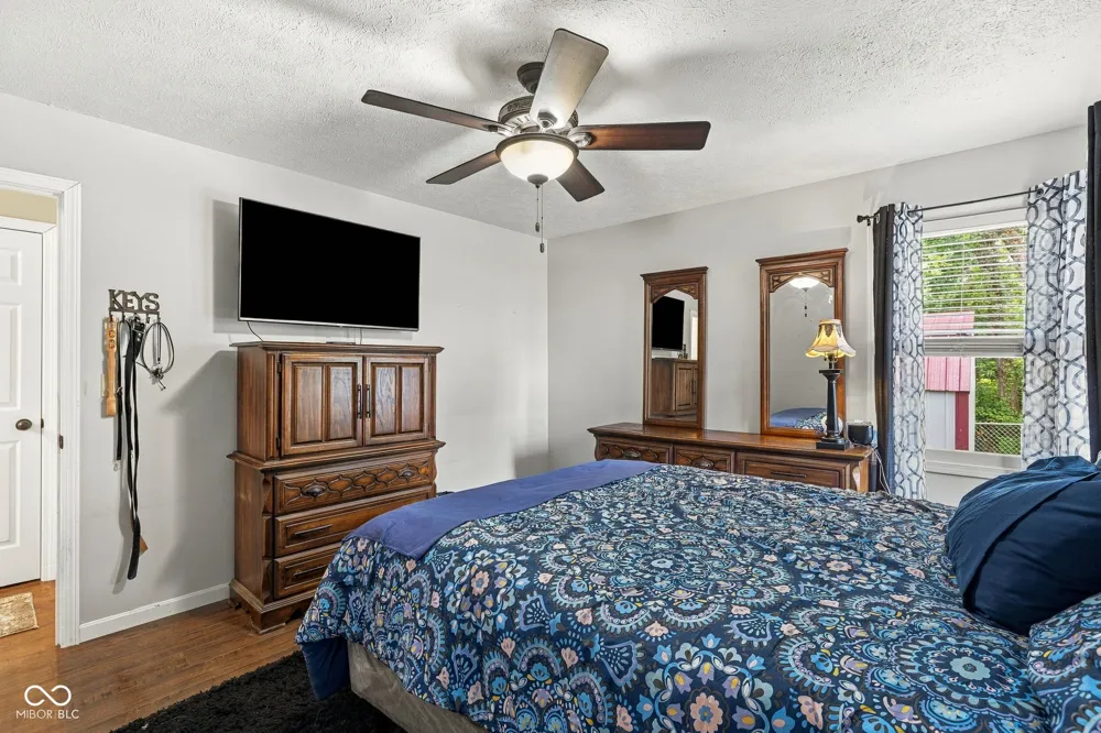 212 Olive Court Rockville, IN 47872