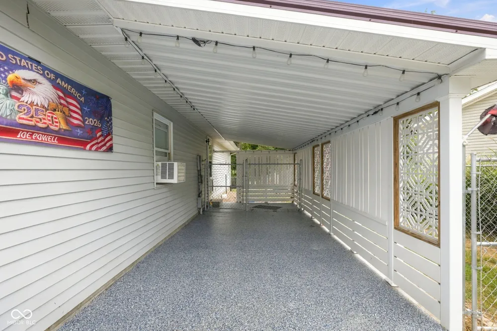 212 Olive Court Rockville, IN 47872