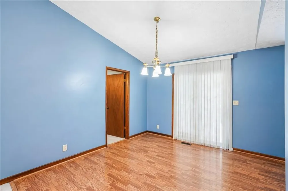 659 Sunshine Trace NW Acworth, GA 30102