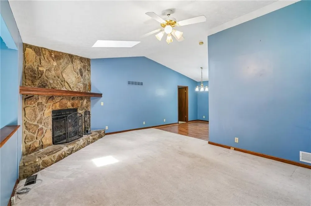 659 Sunshine Trace NW Acworth, GA 30102