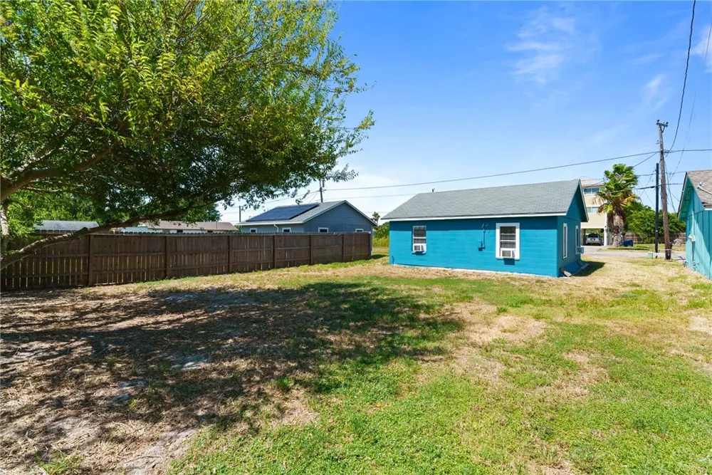 913 Recreation Drive Corpus Christi, TX 78418