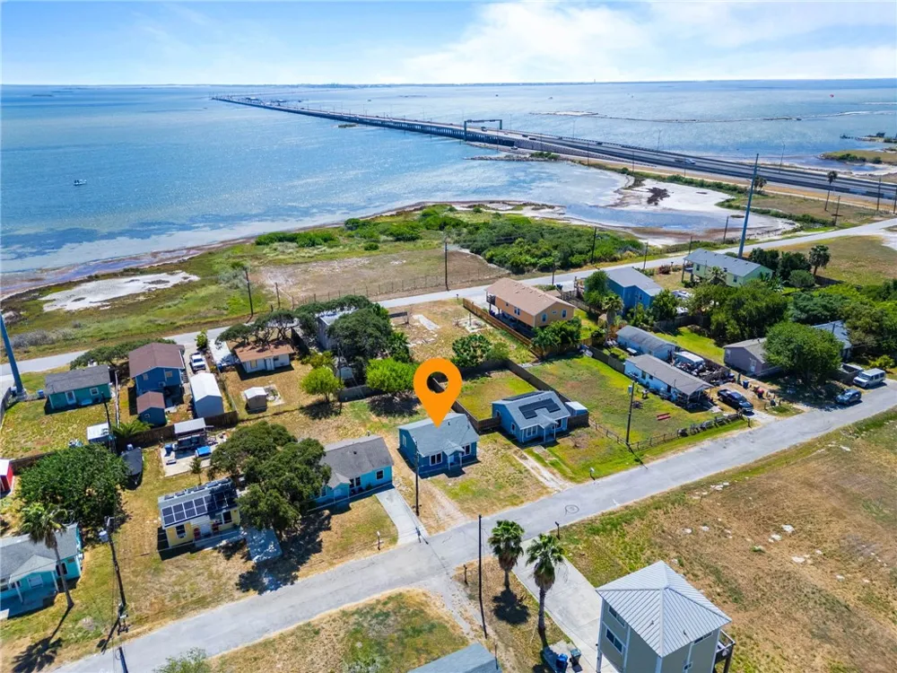 913 Recreation Drive Corpus Christi, TX 78418