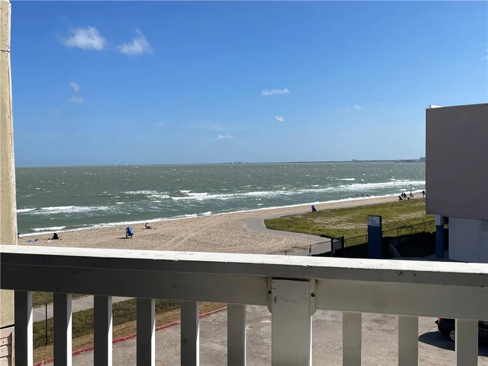 3938 Surfside Boulevard #2206 Corpus Christi, TX 78402