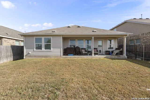 5943 CORSICANA CV Seguin, TX 78155