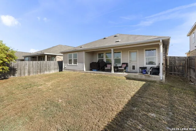 5943 CORSICANA CV Seguin, TX 78155