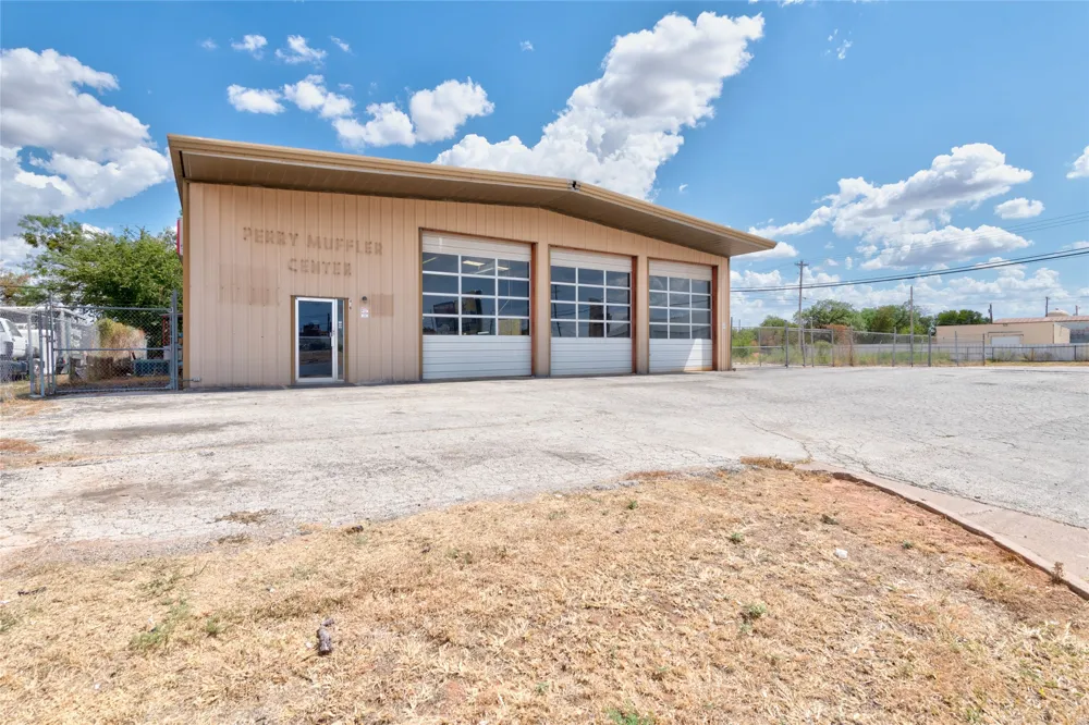 409 Treadaway Boulevard Abilene, TX 79601