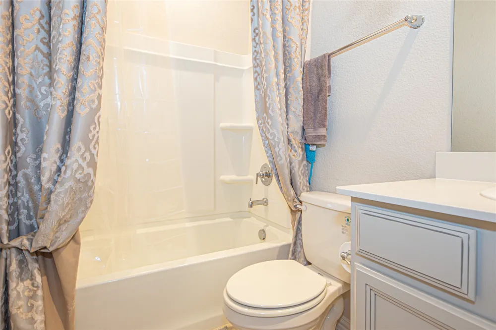 612 Fawn Valley Drive Princeton, TX 75407