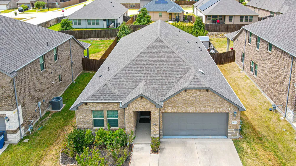 612 Fawn Valley Drive Princeton, TX 75407