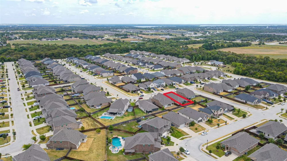 612 Fawn Valley Drive Princeton, TX 75407