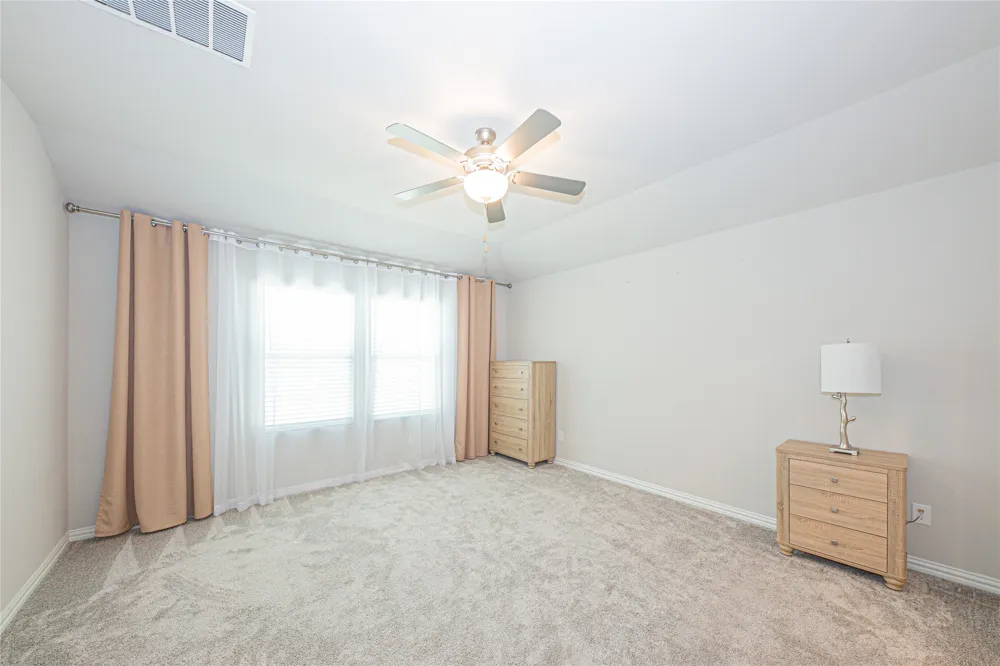 612 Fawn Valley Drive Princeton, TX 75407