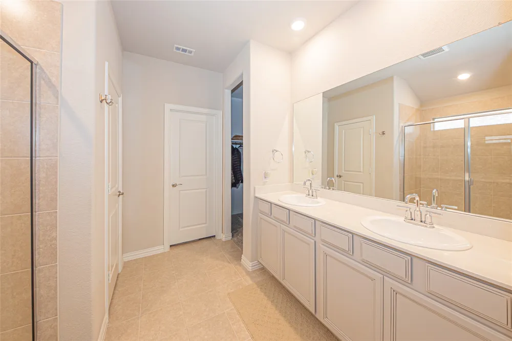 612 Fawn Valley Drive Princeton, TX 75407