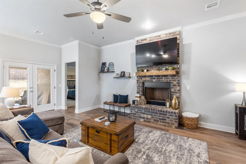 3919 Rose Hill Court Denison, TX 75020