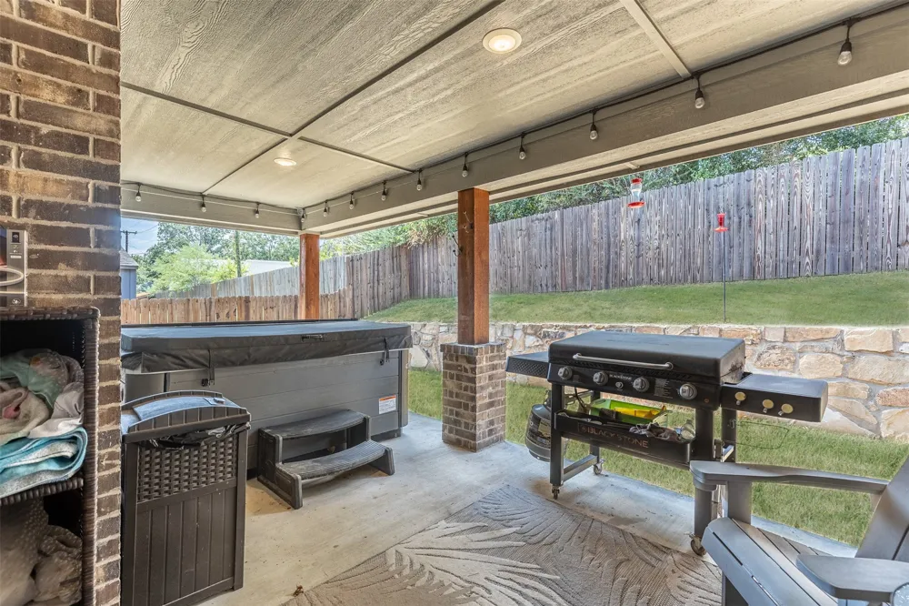 3919 Rose Hill Court Denison, TX 75020