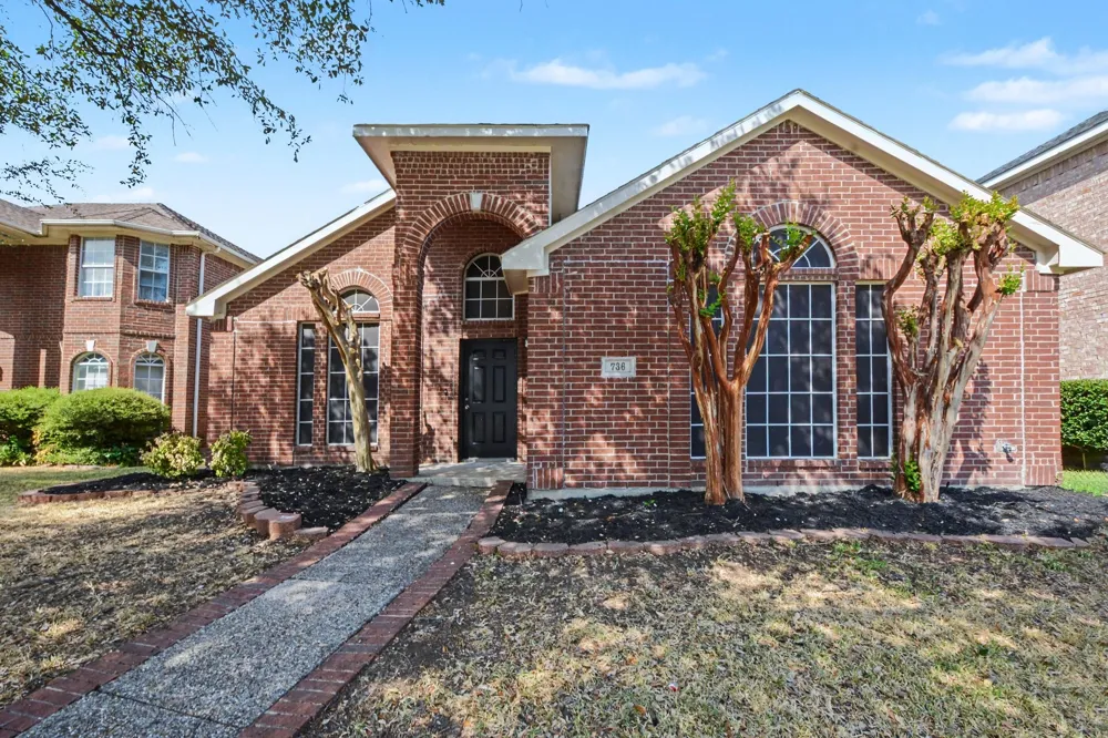 736 Fairlawn Street Allen, TX 75002
